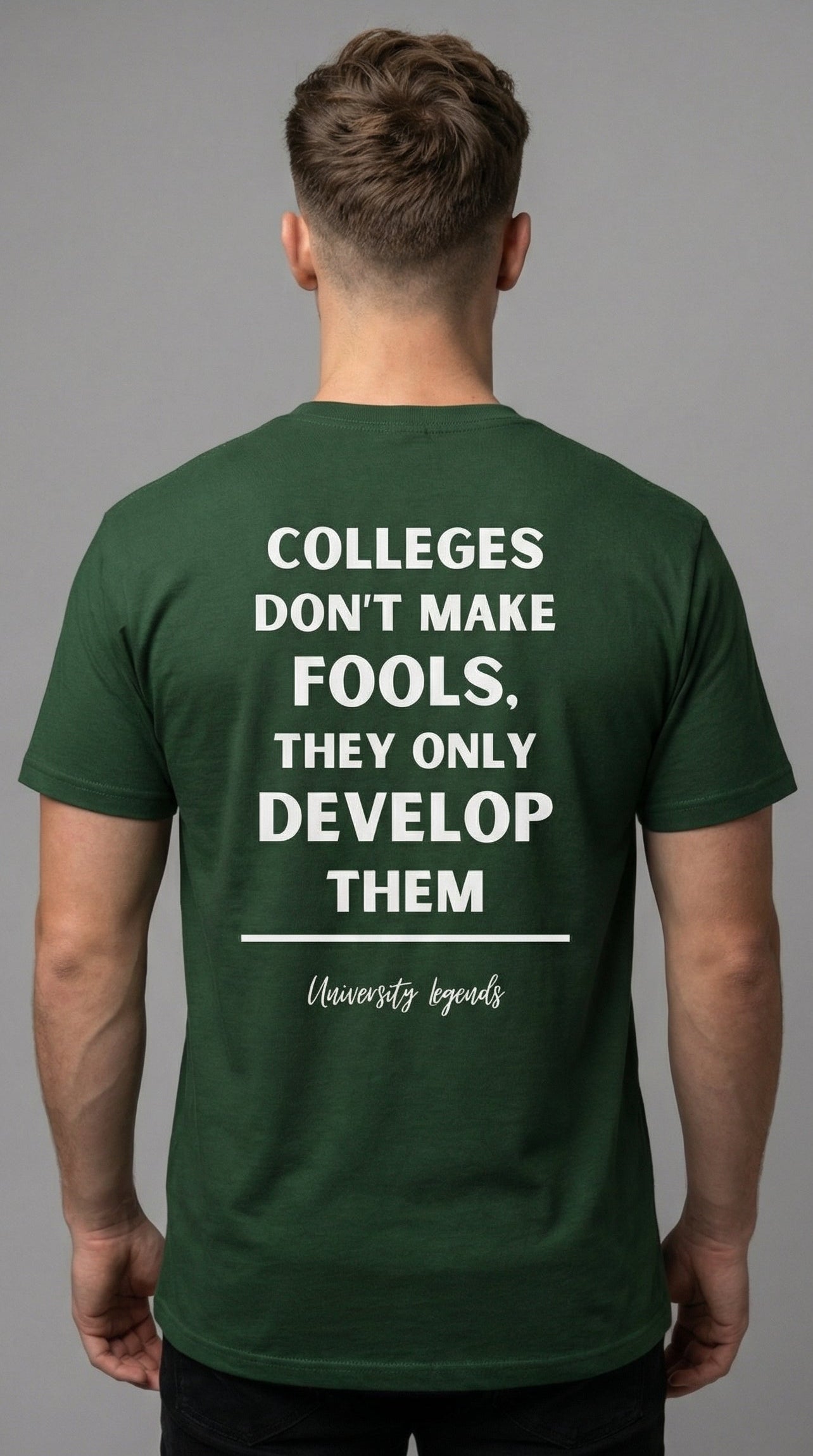 Colleges don't make fools | T-Shirt